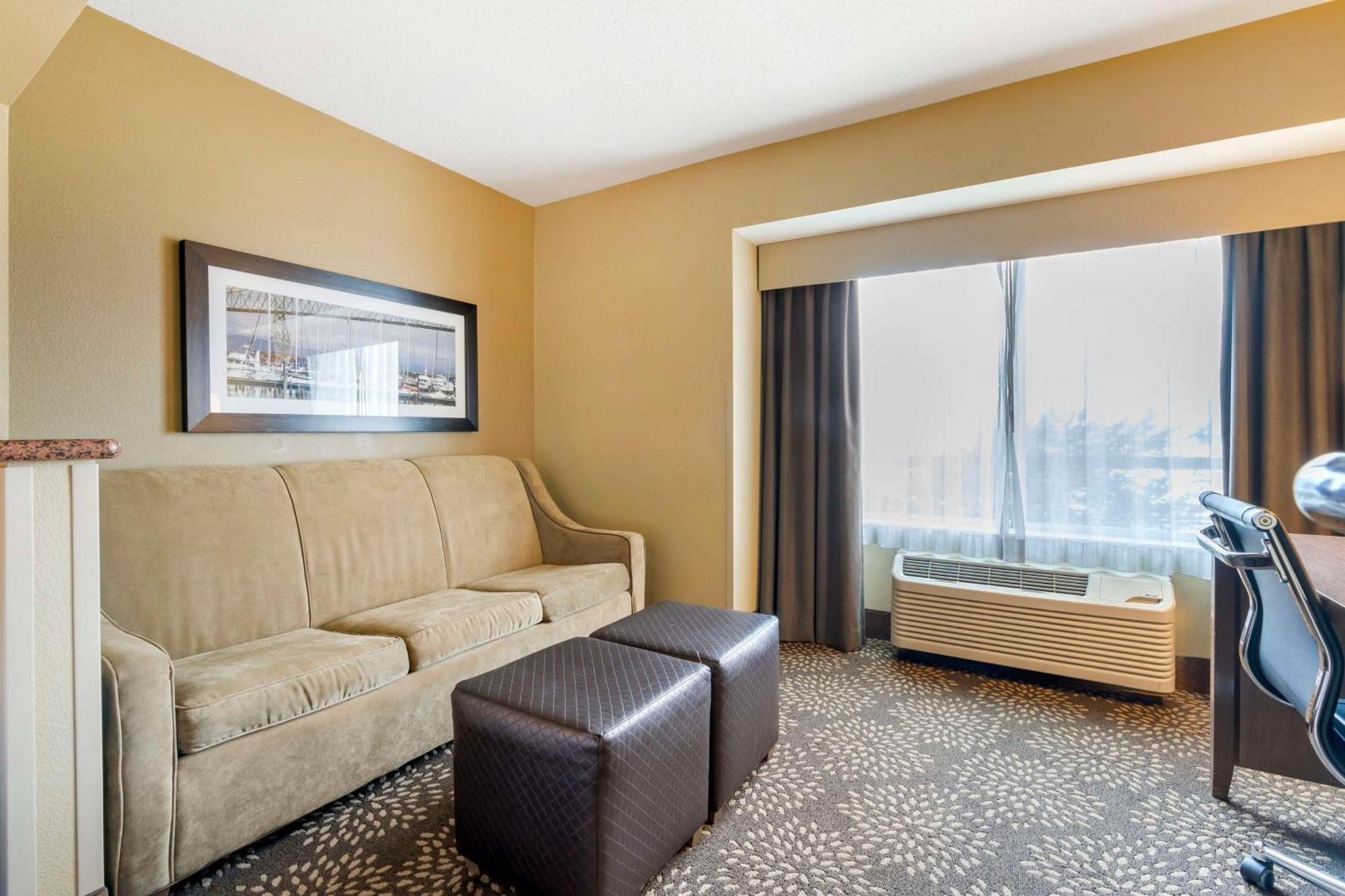 Best Western Columbia River Waterfront Hotel Astoria Exterior photo