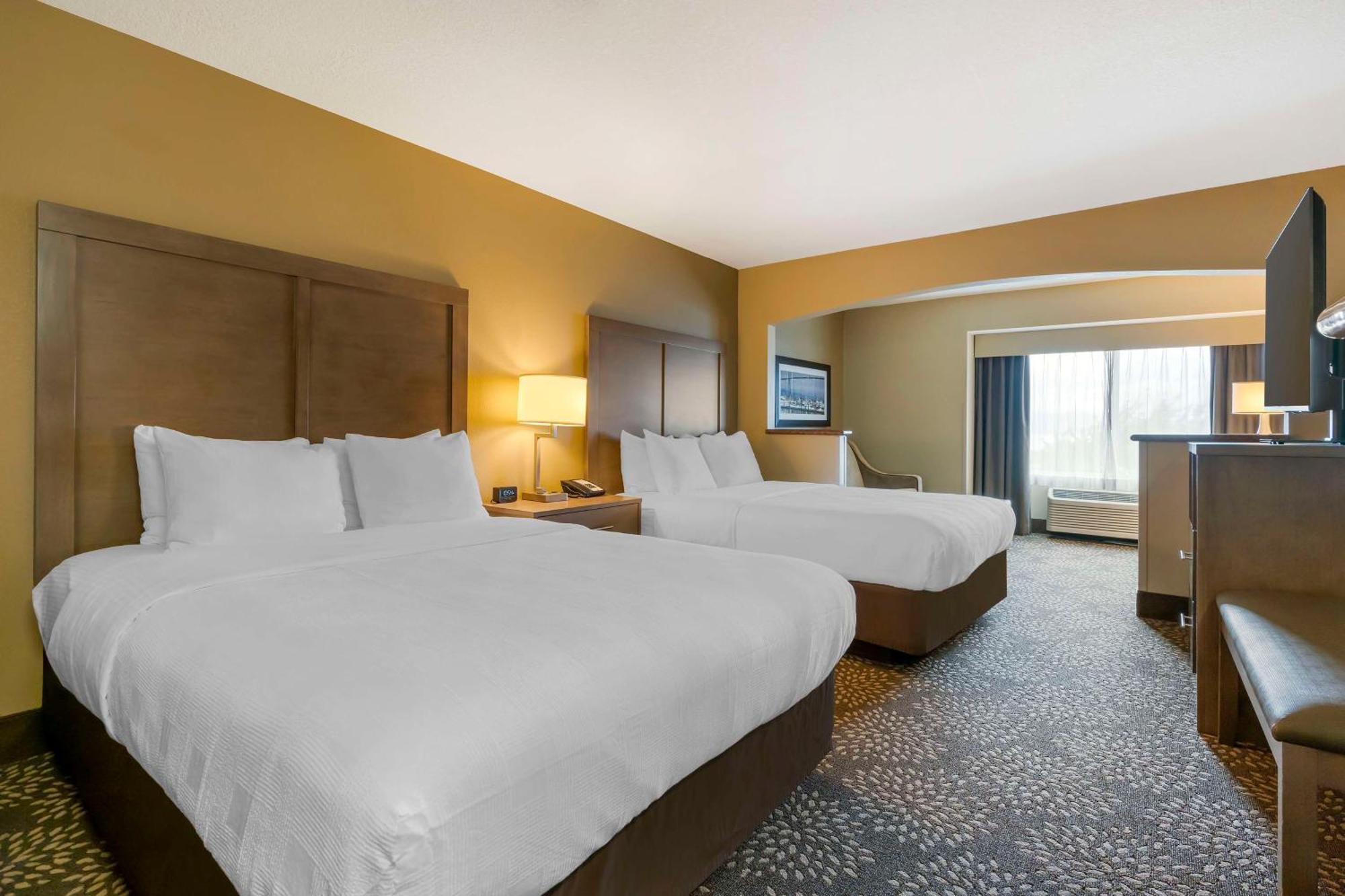 Best Western Columbia River Waterfront Hotel Astoria Exterior photo