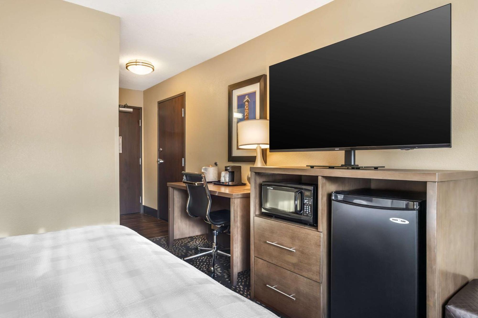 Best Western Columbia River Waterfront Hotel Astoria Exterior photo