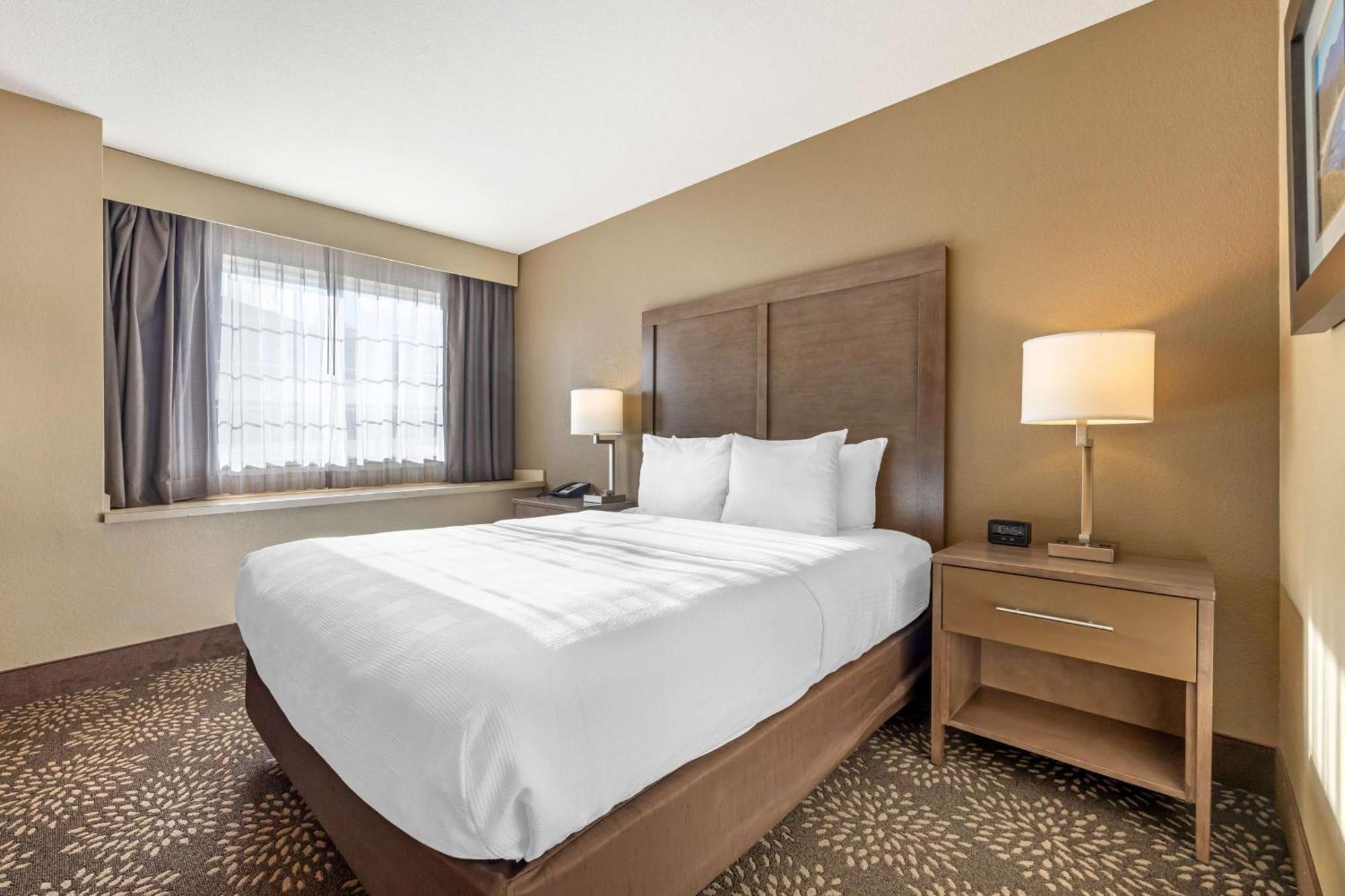 Best Western Columbia River Waterfront Hotel Astoria Exterior photo
